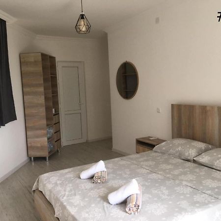 Rezo'S House Hotel Kvariati Kültér fotó