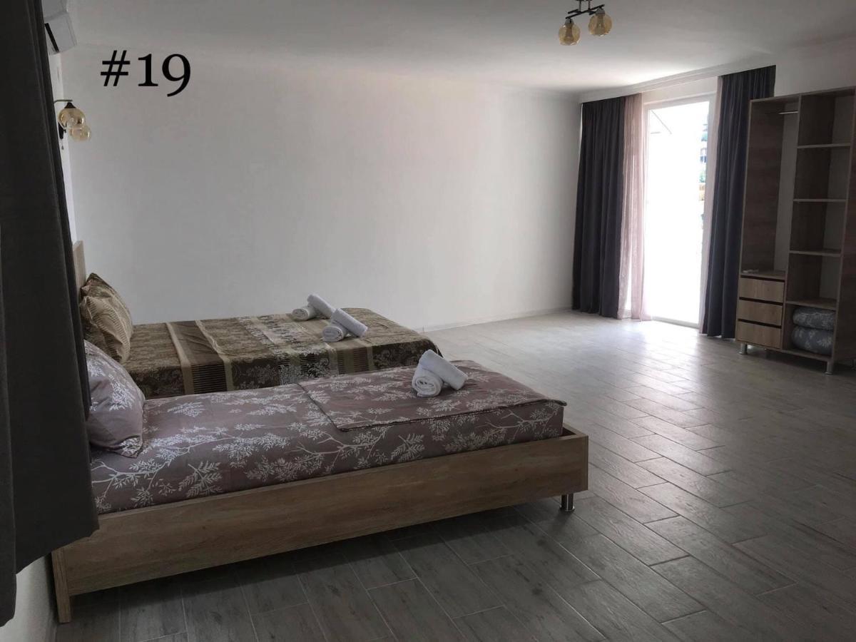 Rezo'S House Hotel Kvariati Kültér fotó