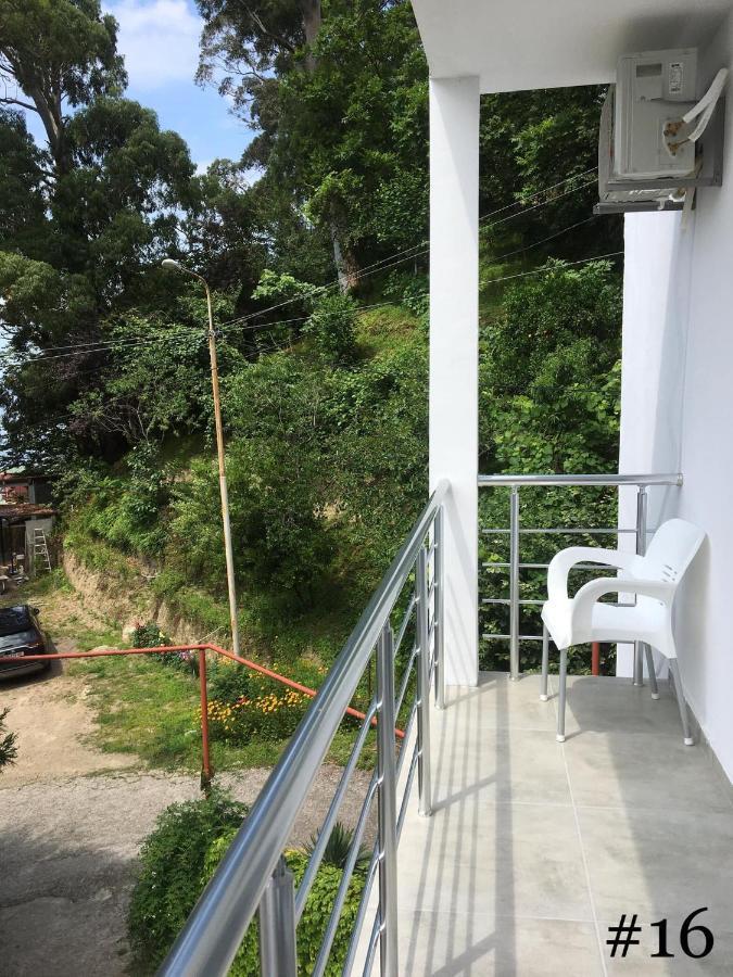 Rezo'S House Hotel Kvariati Kültér fotó
