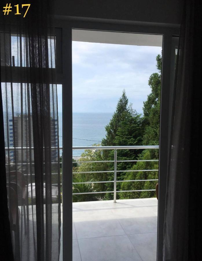 Rezo'S House Hotel Kvariati Kültér fotó