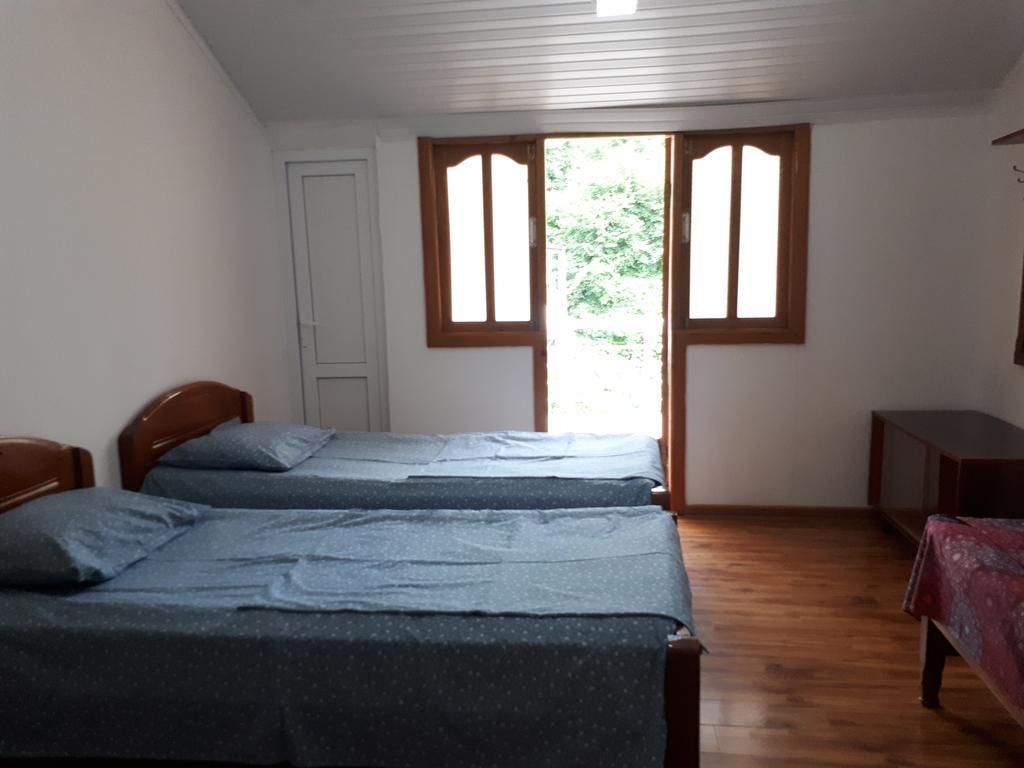 Rezo'S House Hotel Kvariati Kültér fotó