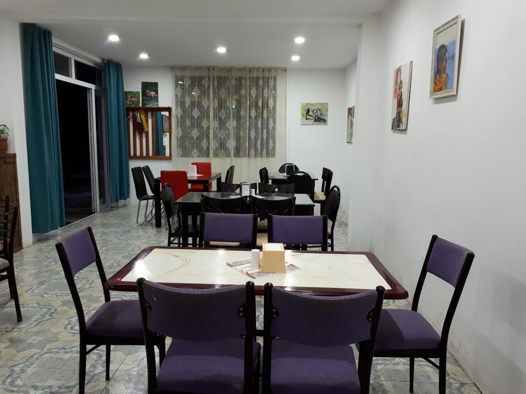 Rezo'S House Hotel Kvariati Kültér fotó