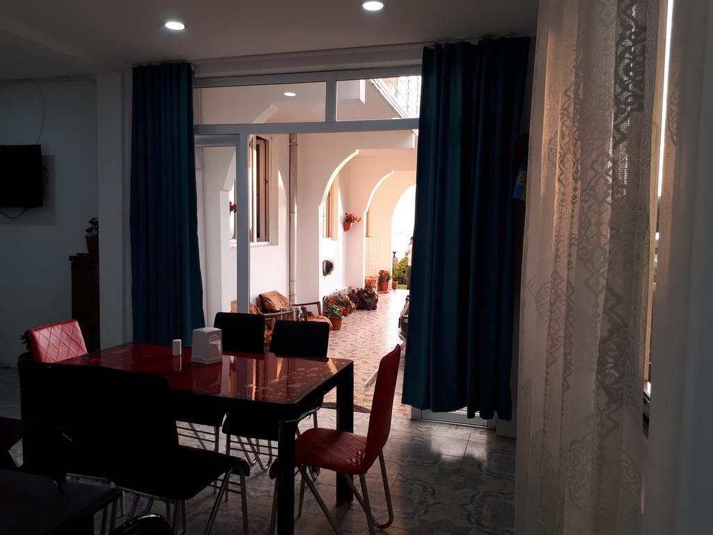 Rezo'S House Hotel Kvariati Kültér fotó